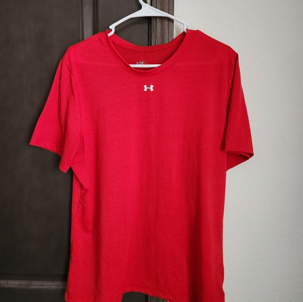 Under Armor tee - Picture 3 of 3